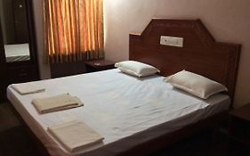 Sakthi Lodge Dharapuram