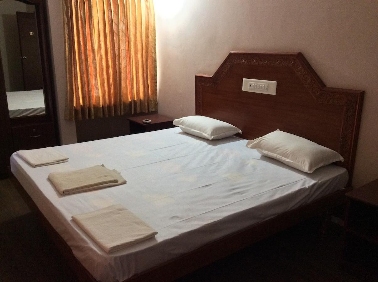 Sakthi Lodge Dharapuram Room photo